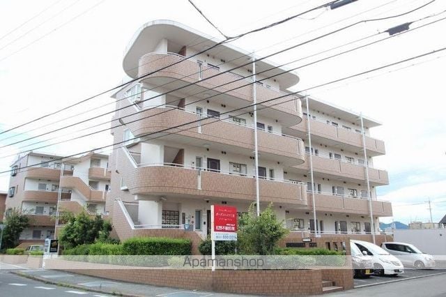 ガーデンハイツ三名壱番館の外観写真