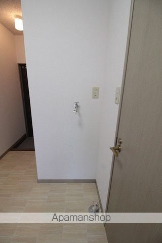 レジデンス923岡谷の内装写真