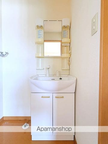 リバーサイドハウスの内装写真