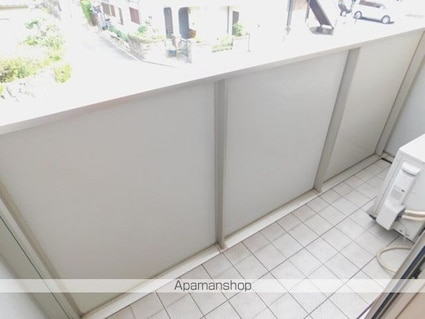 フレブラースＩＩ　Ａ棟[1LDK/58.6m2]のバルコニー