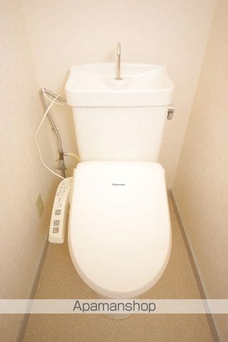 ニュータウンハウスの内装写真