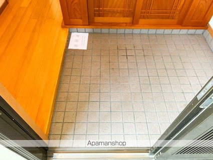 メゾン・ド・宮田[2LDK/81.22m2]の玄関