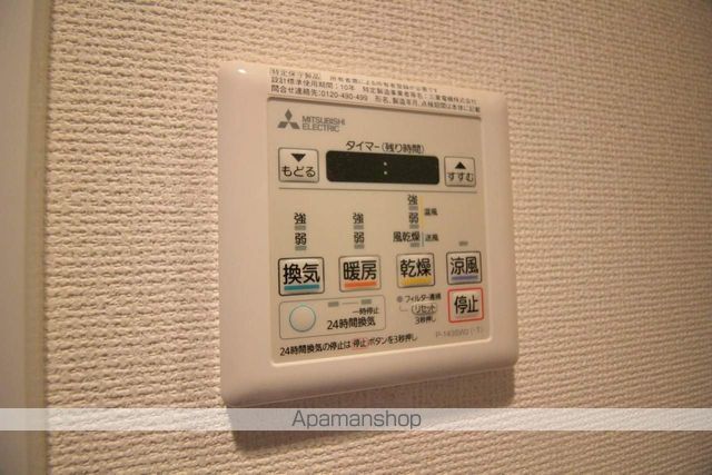 SERENITE本町REFLETの内装写真
