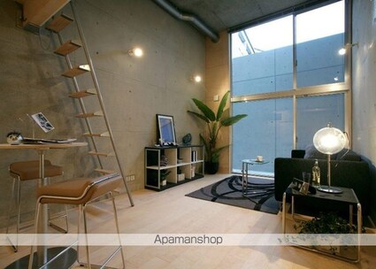 東京都渋谷区桜丘町[1K/23.96m2]のリビング・居間1