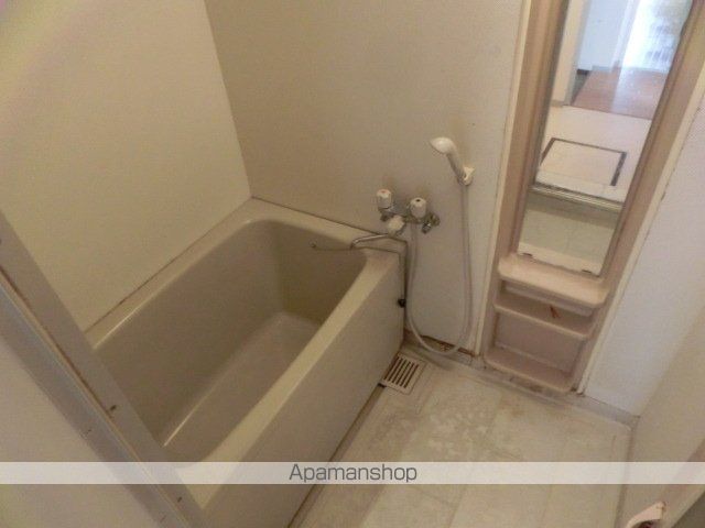 トリヴァンベール南吹田の内装写真