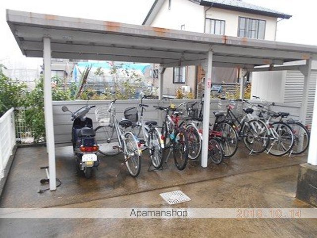 レオパレスユーカリの内装写真