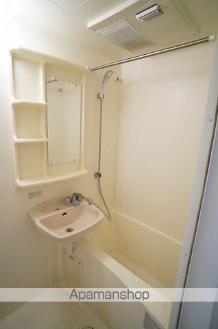 エステムプラザ横濱みなとみらいWESTの内装写真