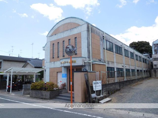 ロイヤルコート西賀茂の外観写真
