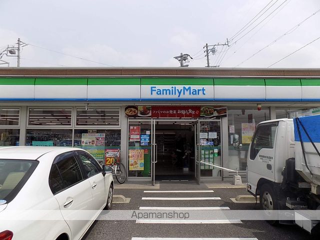 シェ・モア師勝の周辺写真