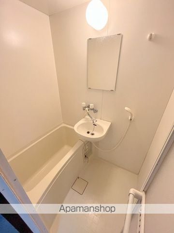 ミドゥスジ堺Iの内装写真