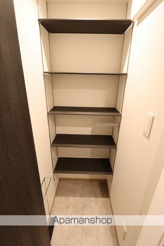 カレラ学園前の内装写真