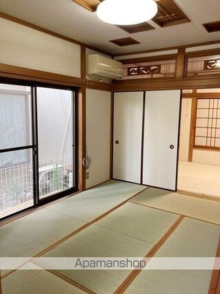 中央戸建[4K/78.61m2]のリビング・居間