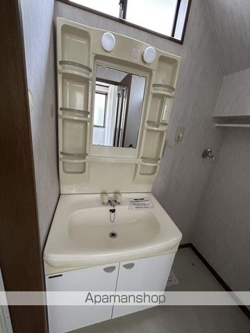 布施ハイツの内装写真