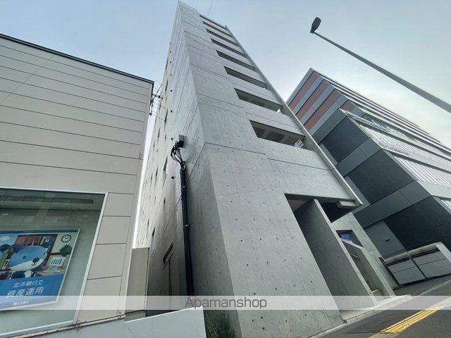 レガーロ美術館通の外観写真