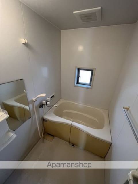 エミネンス小雑賀[3LDK/73.47m2]のバス