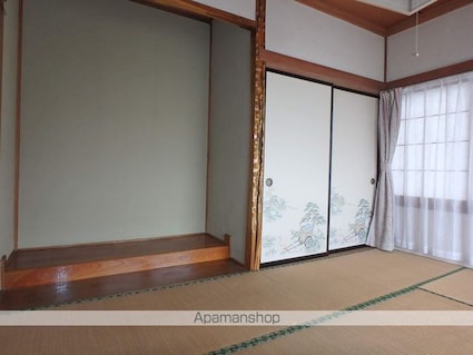 三輪９丁目北條様戸建[5SDK/97.75m2]の収納