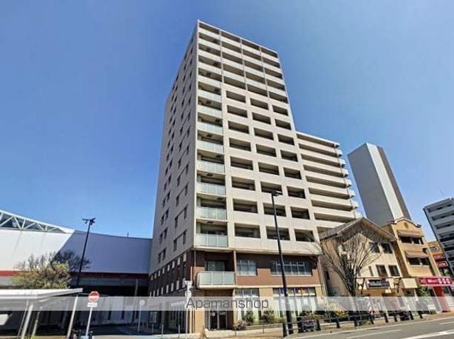 Aden箱崎駅前の外観写真