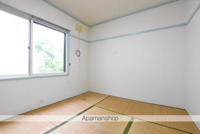 円山ホワイトハイツの内装写真