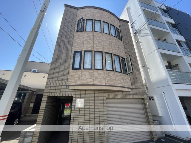 エクセル北4条の外観写真