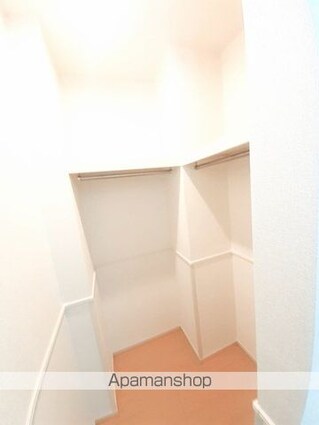 ヴィラ　アクイールＡ[1LDK/45.77m2]の収納