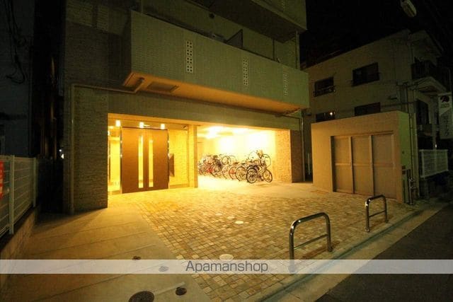 フレール江坂公園の外観写真