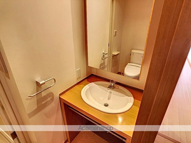 ファーストレーベン六枚町の内装写真