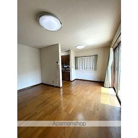 浜松市浜名区 2階建 築32年の内装写真