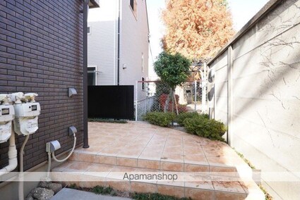 ルーク高井戸[1LDK/38.19m2]のエントランス