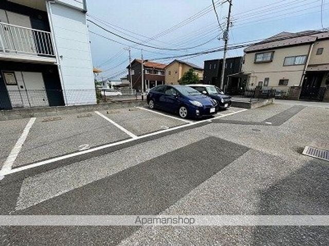 レオパレスアーク[1K/20.28m2]の駐車場