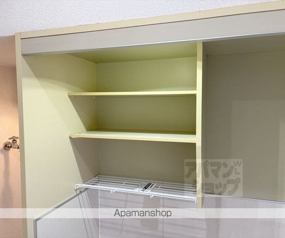 レオ松本の内装写真