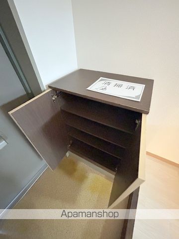 シュライクIIの内装写真