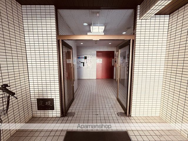 ピアーチェ住吉の玄関写真