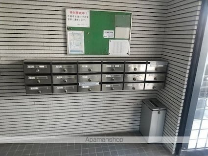 アーバンエコーズ[1LDK/38.8m2]のエントランス4