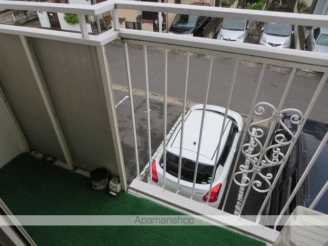 シュトラールの内装写真