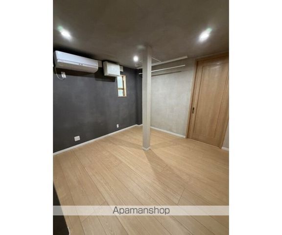 新宿区若葉3丁目住宅の内装写真