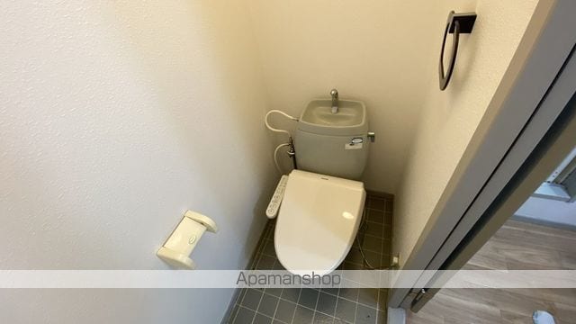 クリスタルブルーの内装写真