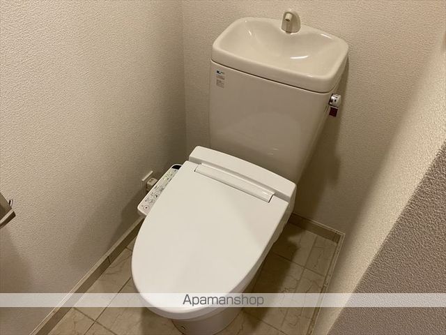 リーガル新大阪駅前IIの内装写真
