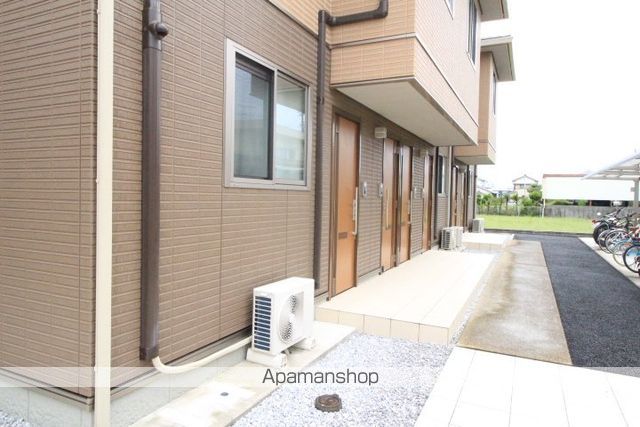 シャーメゾン カトレアの玄関写真