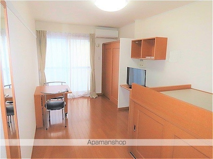 レオパレスサンズ[1K/22.35m2]のリビング・居間1