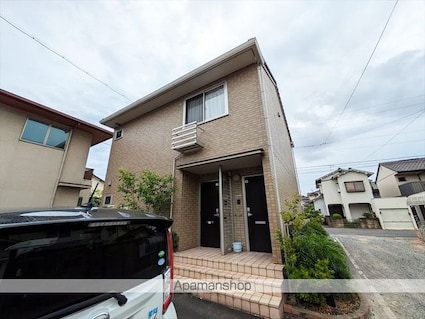 フレブラースＩＩ　Ａ棟[1LDK/58.6m2]の外観2