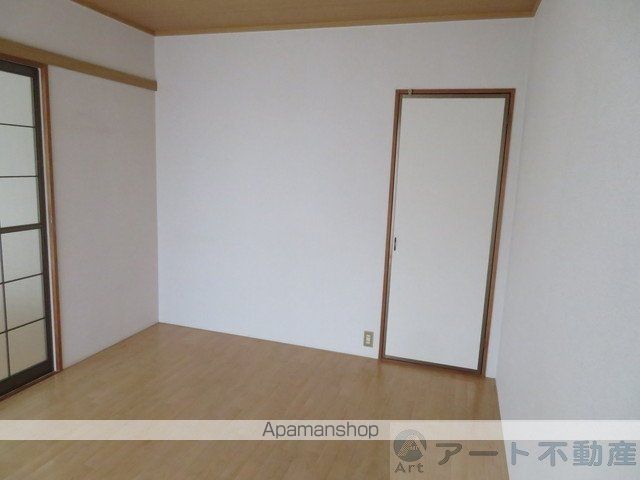 プレジール田中 B棟の内装写真