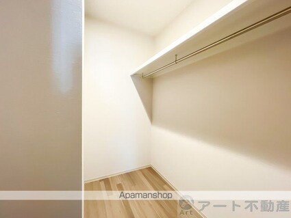 ルミナス勝山東[1LDK/42.91m2]の収納