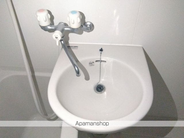 レオネクスト旭町の内装写真