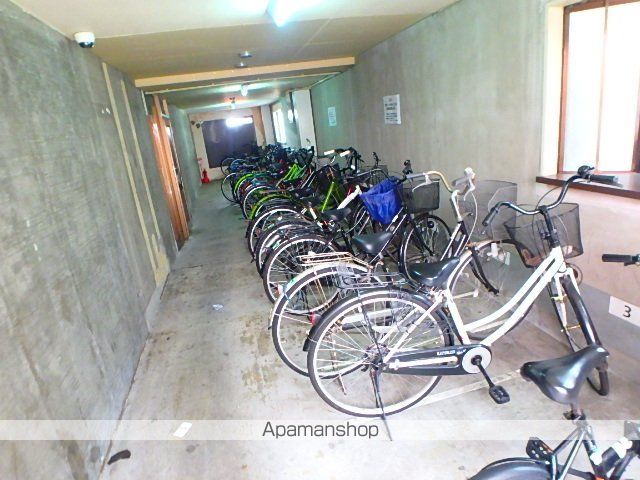 メゾンかなめの玄関写真