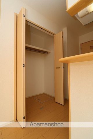 デフィーMの内装写真