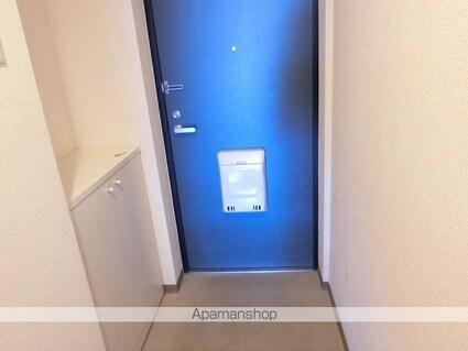 パルテール泉[2LDK/56.59m2]の玄関