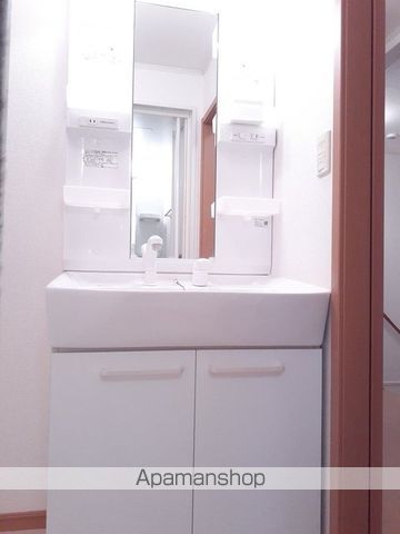 ビバリーヒルズ春山Aの内装写真