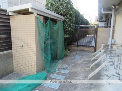 東京都世田谷区若林３丁目[1DK/35.97m2]の共用部1
