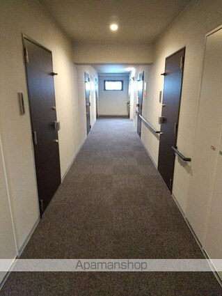 東京都中野区弥生町１丁目[1DK/25.3m2]の共用部1