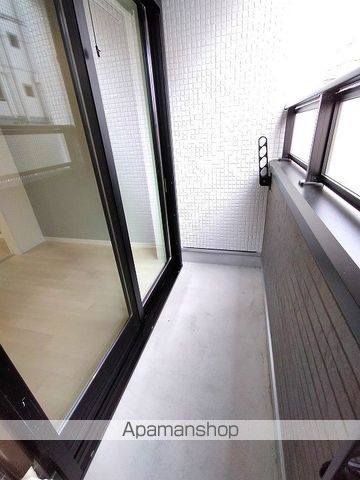 リアコート関大前EASTの内装写真
